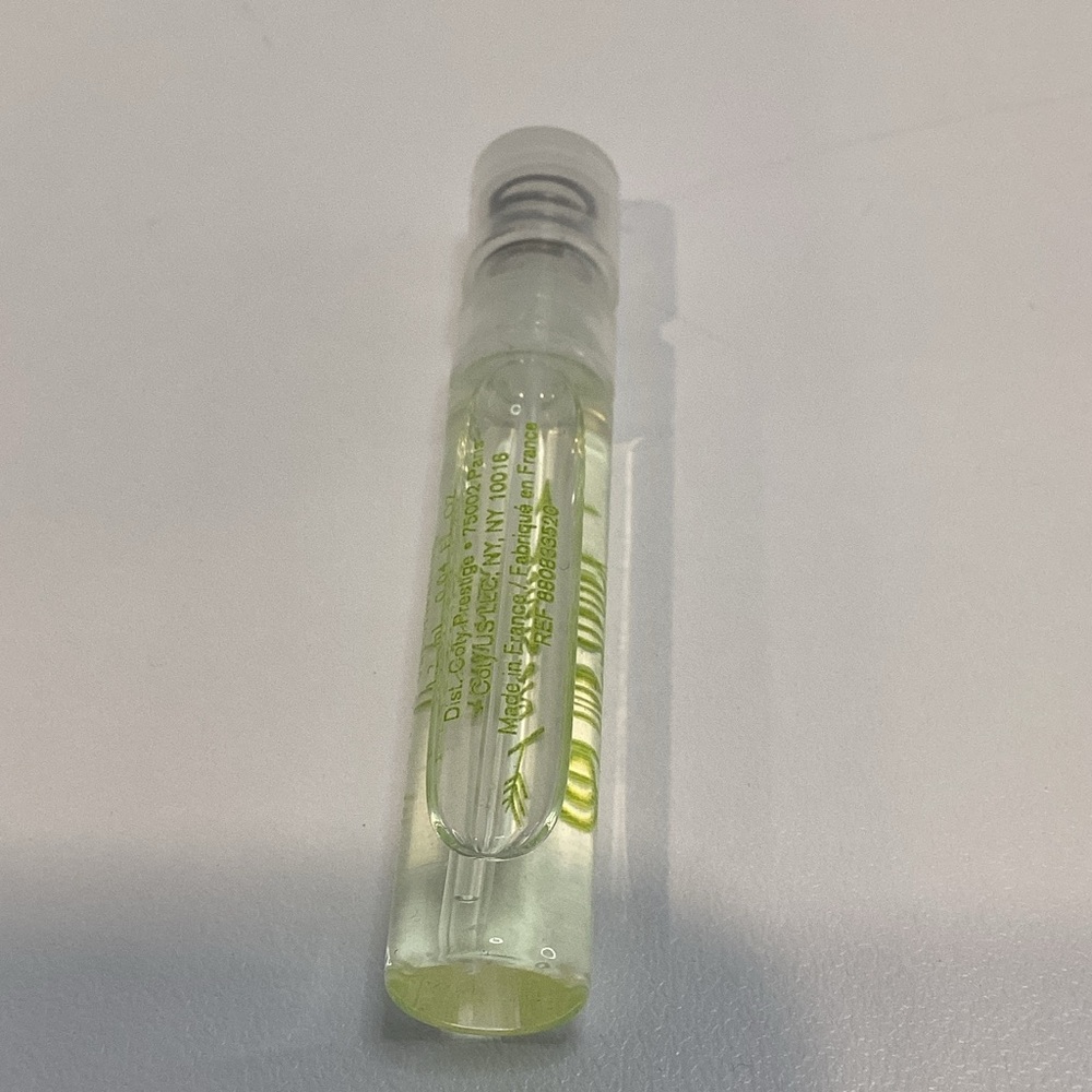 🌺 Perfume Sample Bundle - 6pc. - Picture 12 of 14
